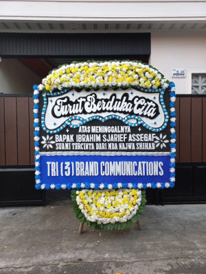 Papan Bunga Duka di Laham